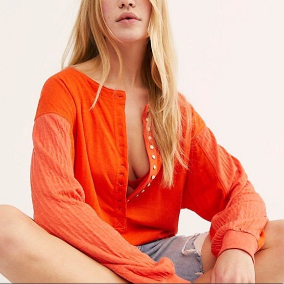 BACK AT IT HENLEY NWOT - Picture 4 of 13